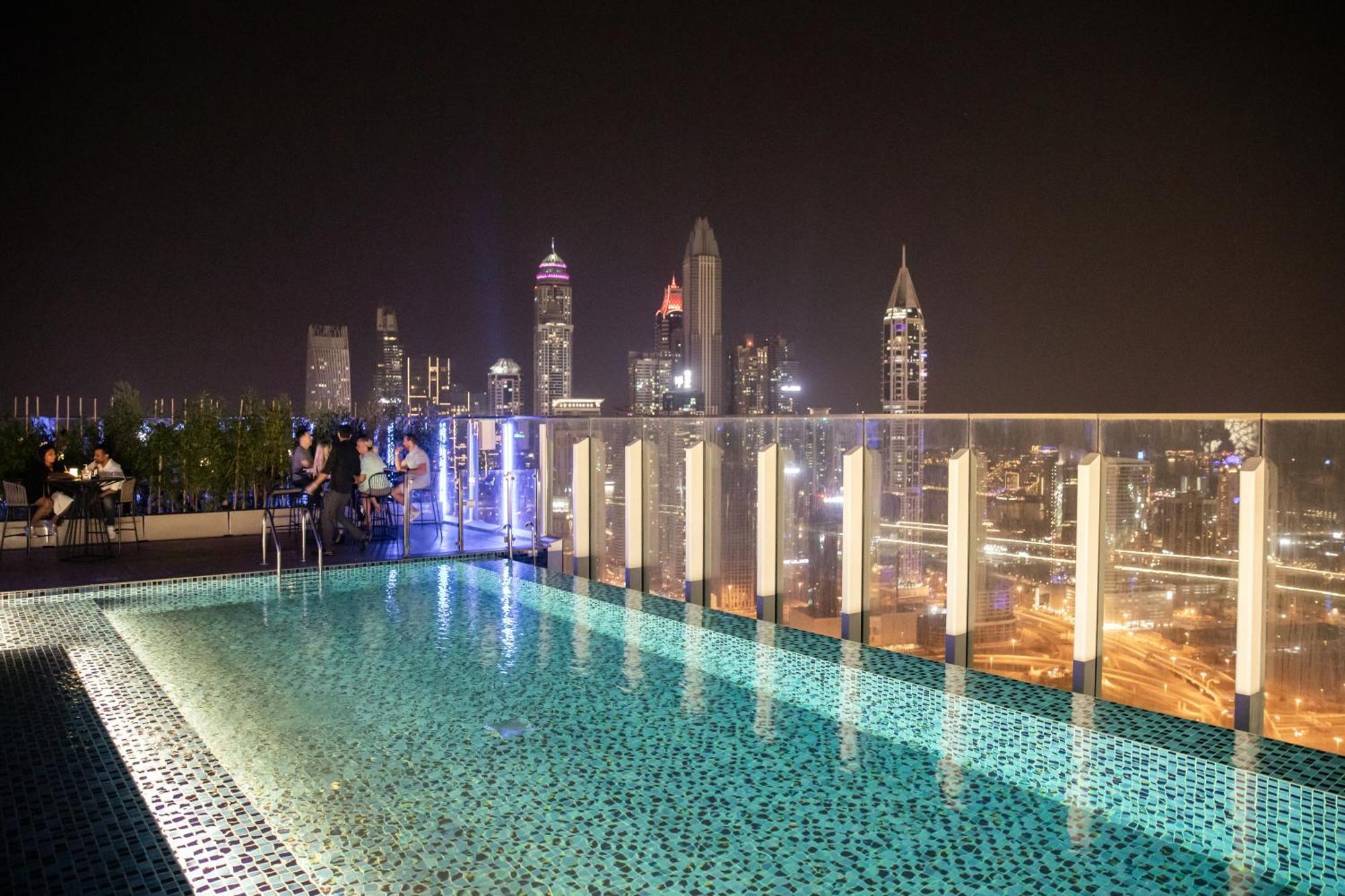 Taj Jumeirah Lakes Towers Dubai Ngoại thất bức ảnh