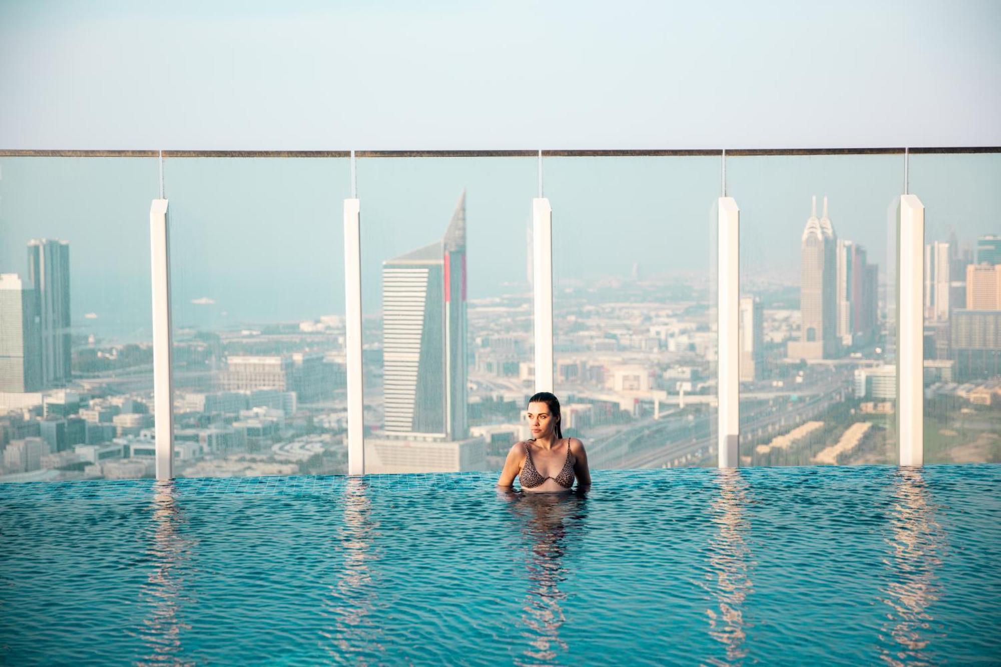 Taj Jumeirah Lakes Towers Dubai Ngoại thất bức ảnh